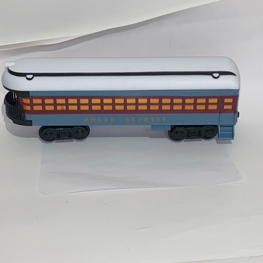 Lionel Multicolor Polar Express Warner Brothers Train Passenger‎ Car